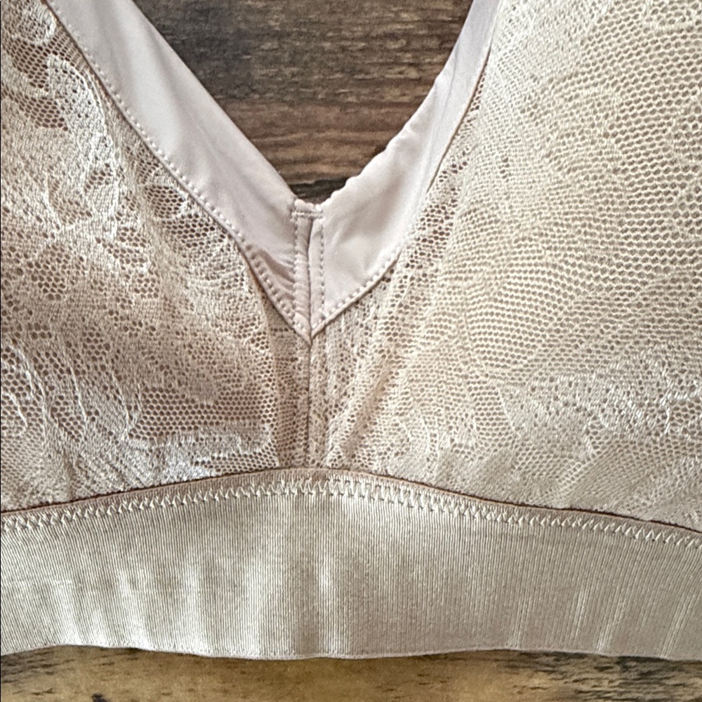 Soma Lightest Lift Wireless Bra - Picture 3 of 7